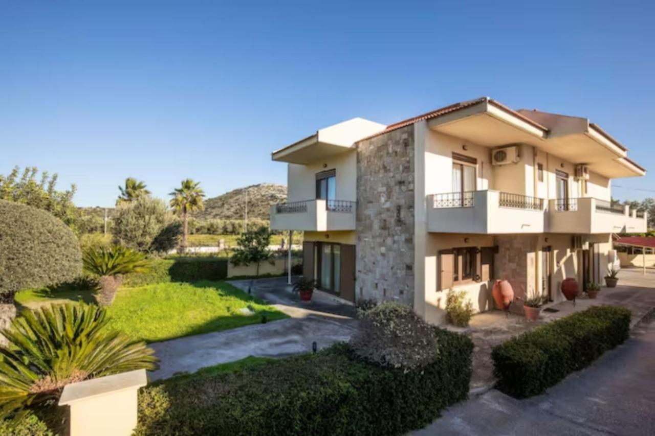 Savvinas House Faliraki-traganou Villa